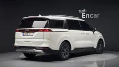 2023 Kia Carnival Diesel 9-Seater Noblesse — фото 2