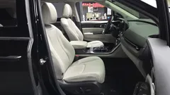 2022 Kia Carnival Diesel 9-Seater Noblesse — фото 11
