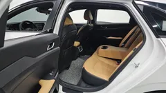 2022 Kia K5 1.6 Turbo — фото 11