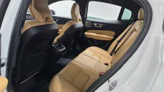 2024 Volvo S60 B5 Ultimate Bright — фото 19