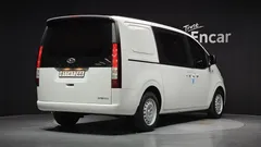 2022 Hyundai Staria Cargo 5-Seater — фото 2