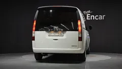 2022 Hyundai Staria Cargo 5-Seater — фото 4