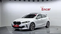 2022 BMW 1-Series M135i xDrive — фото 1