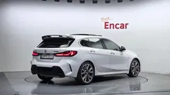 2022 BMW 1-Series M135i xDrive — фото 2