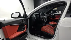 2022 BMW 1-Series M135i xDrive — фото 10