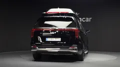 2024 Kia Canival Gasoline 7-Seater Hi Limousine, чёрный — фото 4