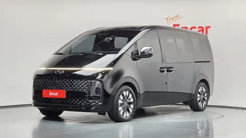 2022 Hyundai Staria L3.5 Lounge 7-Seater