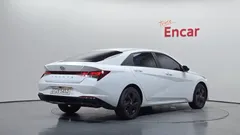 2023 Hyundai AVANTE Smart, белый — фото 2