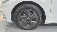 2023 Hyundai AVANTE Smart, белый — фото 5