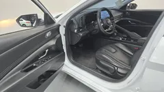 2023 Hyundai AVANTE Smart, белый — фото 9