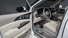 2023 Kia Carnival Gasoline 7-seater Limousine(Special vehicle) — фото 10
