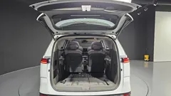 2023 Kia Carnival Gasoline 7-seater Limousine(Special vehicle) — фото 20