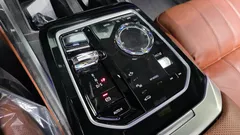 2024 BMW 7-Series 740d xDrive M Sport, 검정투톤 — фото 9
