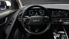 2024 Kia Niro Trendy — фото 13