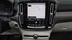 2023 Volvo XC40 B4 Ultimate Bright — фото 19