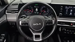 2023 Kia K5 2.0 LPI(Renter car) — фото 13