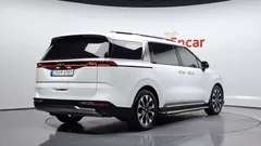 2023 Kia Carnival Diesel 9-Seater Signature — фото 2