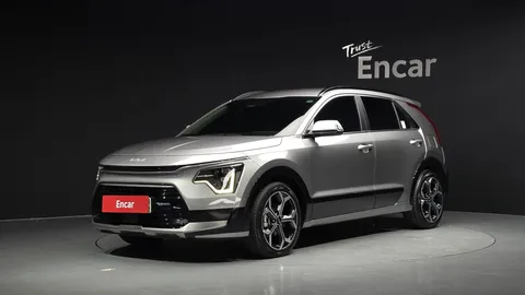 2022 Kia Niro Signature