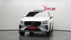 2023 Volvo XC60 B6 Ultimate Bright — фото 3