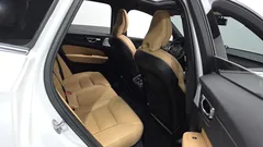 2023 Volvo XC60 B6 Ultimate Bright — фото 12