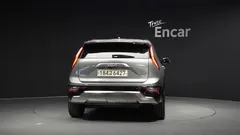 2022 Kia Niro Signature — фото 4