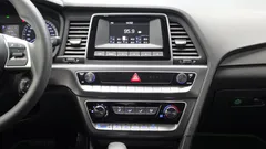 2022 Hyundai Sonata LPI Taxi, белый — фото 14
