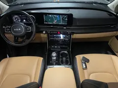 2023 Kia Carnival Diesel 9-Seater Signature — фото 17