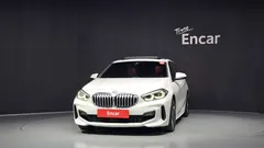 2022 BMW 1-Series 120i M Sports — фото 3