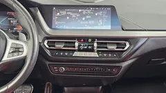 2022 BMW 1-Series 120i M Sports — фото 19