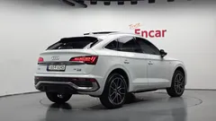 2023 Audi Q5 45 TFSI Quattro Sportback Premium — фото 2