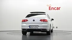 2022 Volkswagen Passat 2.0 TDI Prestige — фото 4