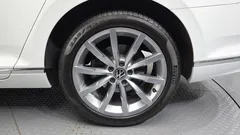 2022 Volkswagen Passat 2.0 TDI Prestige — фото 5