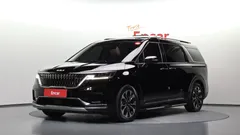 2023 Kia Carnival Diesel 9-Seater Signature — фото 1