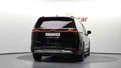 2023 Kia Carnival Diesel 9-Seater Signature — фото 4