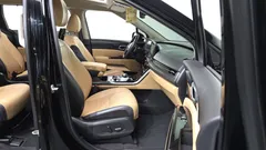 2023 Kia Carnival Diesel 9-Seater Signature — фото 11