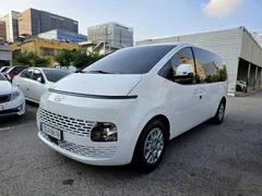 2023 Hyundai Staria Tourer 9-Seater — фото 13