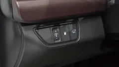 2022 Genesis G70 Gasoline 2.0T 2WD — фото 18