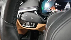 2023 BMW 5-Series 520i M Sport — фото 15