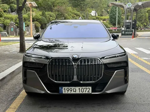 2024 BMW 7-Series 740d xDrive M Sport