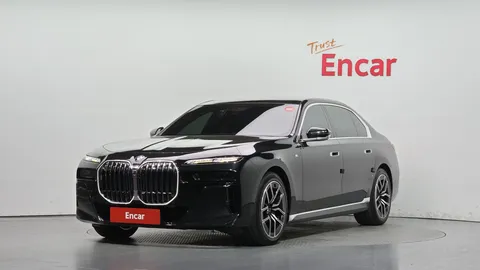 2023 BMW 7-Series 740i sDrive M Sport