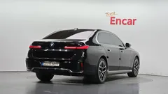 2023 BMW 7-Series 740i sDrive M Sport — фото 2