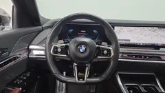 2023 BMW 7-Series 740i sDrive M Sport — фото 14