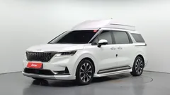 2023 Kia Carnival Gasoline 9-Seater Hi-Limousine — фото 1