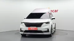2023 Kia Carnival Gasoline 9-Seater Hi-Limousine — фото 3