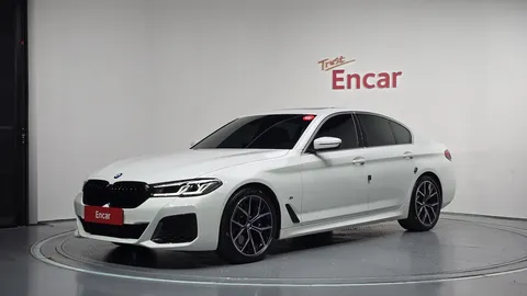 2022 BMW 5-Series 530i M Sport Package