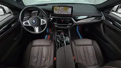 2022 BMW 5-Series 530i M Sport Package — фото 7