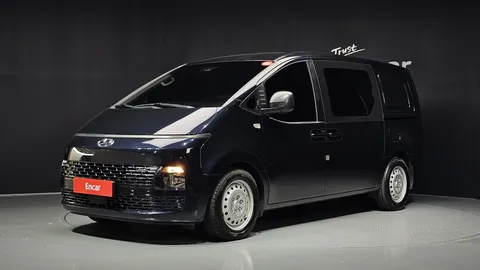2022 Hyundai Staria Cargo 5-Seater