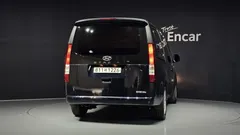 2022 Hyundai Staria Cargo 5-Seater — фото 4