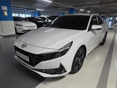 2023 Hyundai AVANTE Smart, белый — фото 1