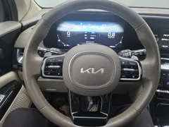 2023 Kia Carnival Diesel 9-Seater Hi-Limousine — фото 13
